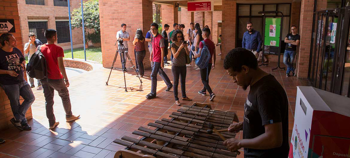 La Icesi enseñará a tocar marimba de chonta a sus estudiantes
