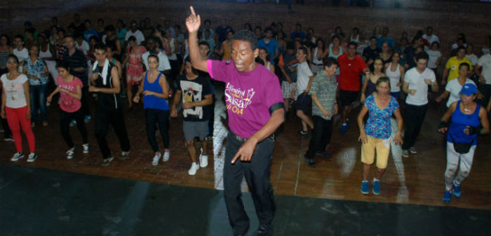 Caleños y extranjeros disfrutaron el Primer día del Festival Mundial de Salsa