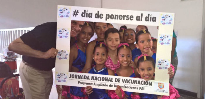 Caleños cumplieron con la tercera Jornada de Vacunación, Día de Ponerse al Día