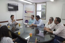 Alcalde de Cochabamba conoció la experiencia caleña en la realización de eventos deportivos