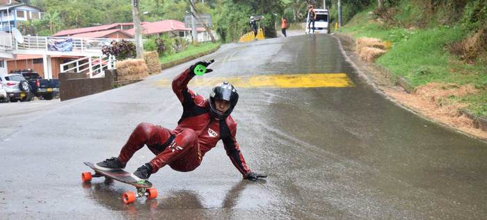 Adrenalina al límite con la Parada Mundial de Downhill Skateboarding en corregimiento La Leonera