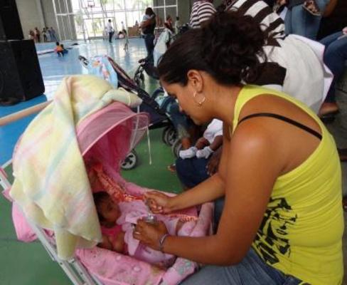 Exitosa entrega de raciones alimentarias del programa ‘Vaso de leche’ a 1.600 niños y madres del oriente caleño