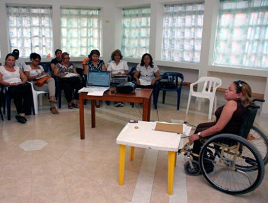 Convocatoria a personas con discapacidad para continuar estudios de educación superior