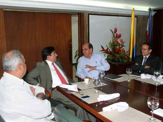 Ministro de TIC Colombia y la Alcaldía coinciden en trabajar por una Cali digital