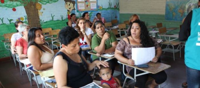 Lanzan programa de Alfabetización para madres cuidadoras