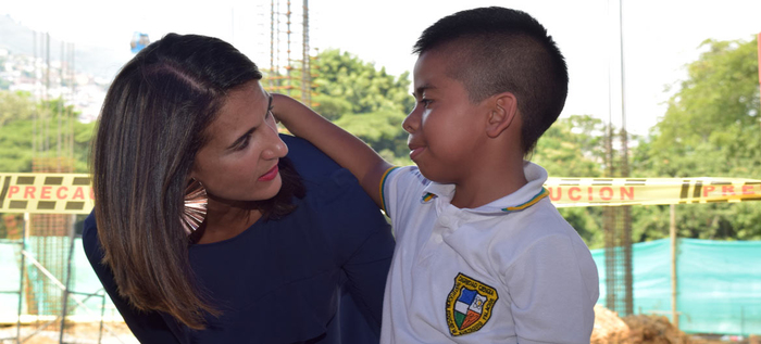 Niños y jóvenes venezolanos sí pueden acceder a la educación pública en Colombia 