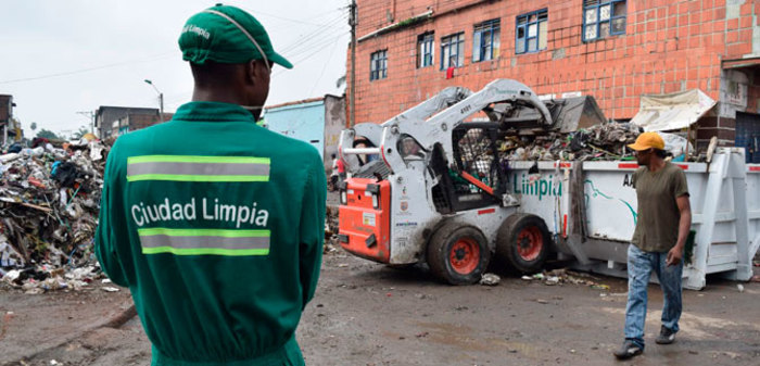 Emru y Ciudad Limpia removieron 83 metros cúbicos de escombros en El Calvario