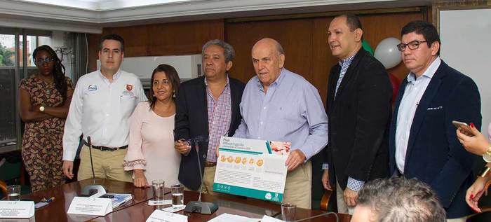 Alcalde Armitage firma Plan Anticorrupción y de Atención al Ciudadano (PAAC) para 2019