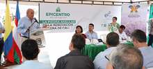 Minvivienda y alcalde Armitage ponen la primera piedra en el proyecto Epicentro de Ciudad Paraíso