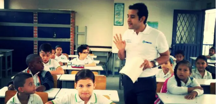 Cátedra de tenencia responsable de animales llega a colegios oficiales