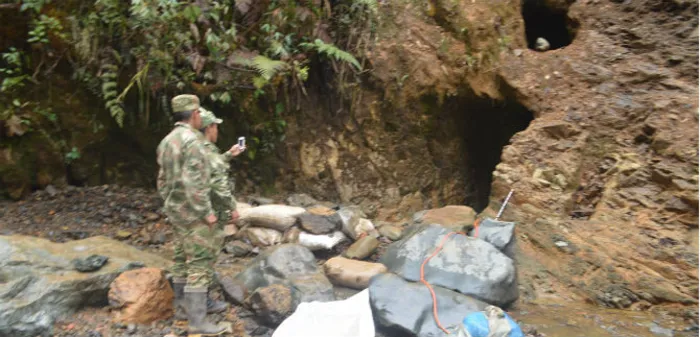 Autoridades arremeten contra minería ilegal en sector de Farallones