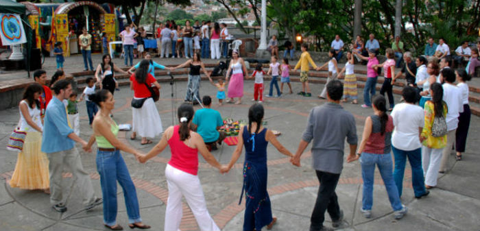 Habrá peña folclórica en el Parque Artesanal Loma de la Cruz, este sábado