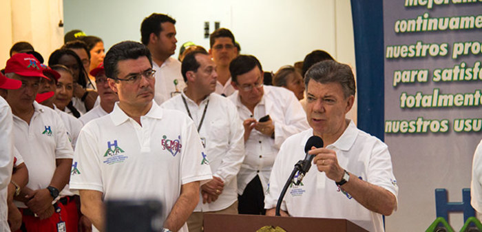 Presidente anuncia recursos para educación y Hospital Mario Correa Rengifo