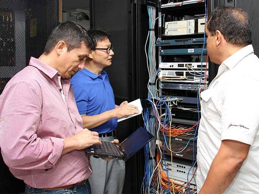 Con tecnología coreana, Cali fortalece su red de datos