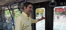 Alcalde Armitage y Metro Cali presentan prototipo de los 52 buses duales que reforzarán el MIO