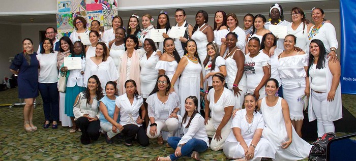 Las mujeres elevaron sus voces de paz en el lanzamiento del proyecto Video Reconciliación