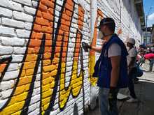 Cali dedica murales a la paz y a la educación