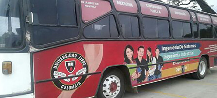 Con dos buses, Universidad Libre facilita movilidad de más de 5.400 estudiantes