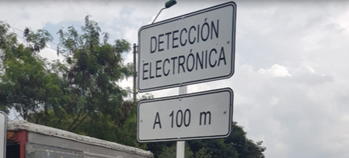 Inició instalación de señales que advierten presencia de cámaras de fotodetección