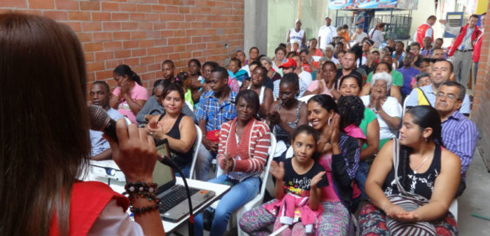 Socializan proyecto habitacional Río Cauca con más de cien familias