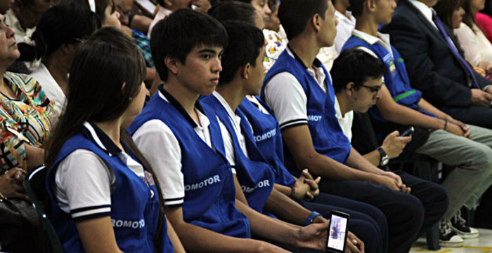 Gradúan a 69 mediadores de jóvenes de la Jornada Escolar Complementaria