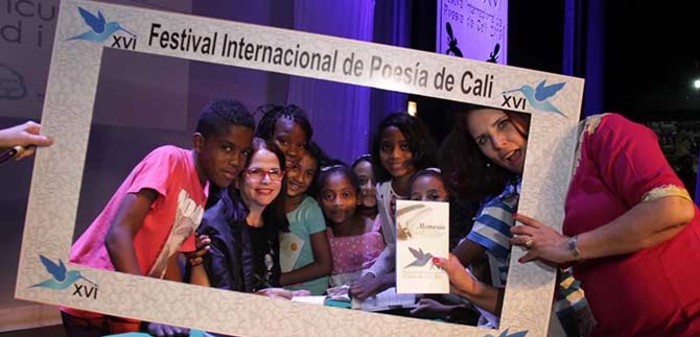 Llega la Mesa de Los Jóvenes al Festival Internacional de Poesía
