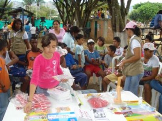 400 Jóvenes de la Comuna 18 de Cali disfrutaron la ‘Rumba Sana’