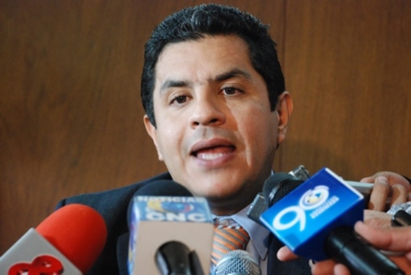 CVC se ha quedado con recursos de Cali y no los invierte, por ello es importante su reestructuración: Alcalde Ospina