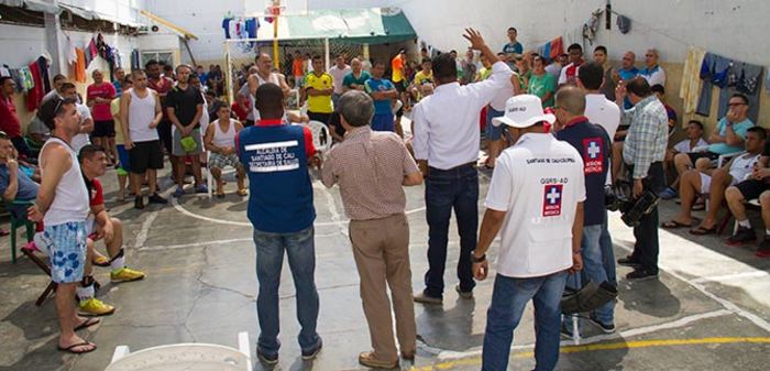 Red de Salud Centro asume servicios médicos en Cárcel Villahermosa