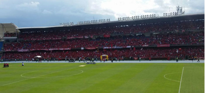 Comisión Local de Fútbol sancionó por cuatro fechas a la barra Disturbio Rojo de Bogotá