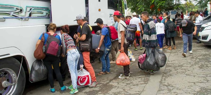 Venezolanos iniciaron salida voluntaria de zona verde en el norte de Cali