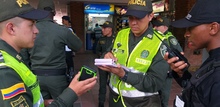 Autoridades de Cali siguen recuperando celulares robados