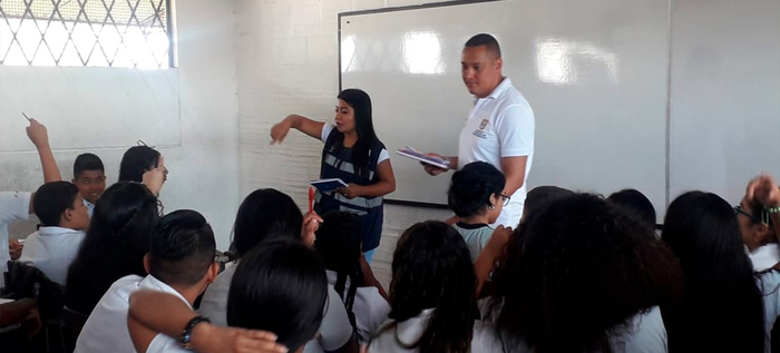 Estudiantes de instituciones educativas oficiales de Cali se sensibilizaron sobre el conflicto armado colombiano