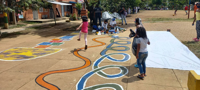 Niños de Llano Verde conmemoran el día universal la niñez recuperando el “Parque de los niños”