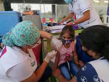 Alcaldía reitera el llamado a la vacunación de los niños y las mujeres gestantes