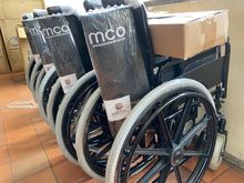 32 sillas de ruedas se entregaron para personas con discapacidad en la comuna 11