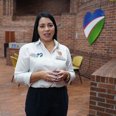 “Estigmatizar la contratación directa es un error”: Alejandra María Puentes Saíz