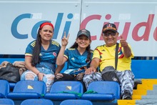 Las chicas superpoderosas prendieron una rumba tricolor en el Pascual Guerrero