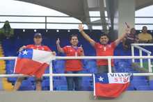Turistas y periodistas chilenos disfrutan de la Copa América en Cali y dicen que volverán
