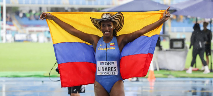 Natalia Liñares se llevó la medalla de plata en salto largo 