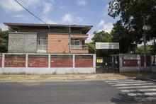 Traslado de estudiantes del colegio José María Vivas Balcázar se hizo por inicio de obras de construcción 1