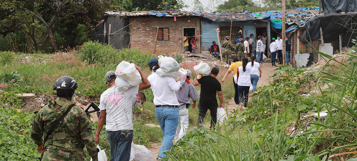 Con ayudas humanitarias Plan Jarillón acompaña a las comunidades de asentamientos vulnerables