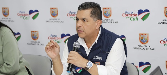 “Debemos luchar colectivamente por la sociedad caleña”: alcalde Ospina