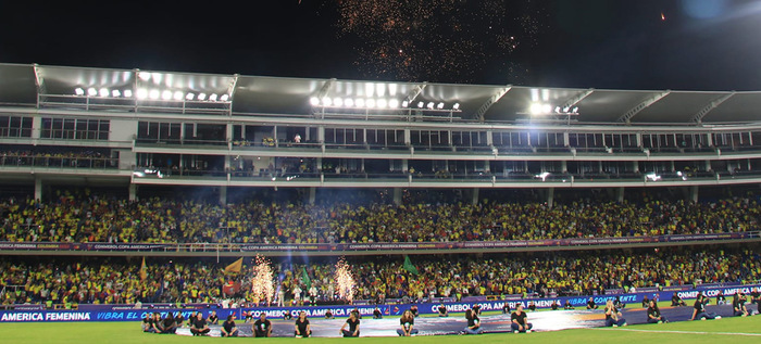 Goles y juegos pirotécnicos le dieron la bienvenida a la Copa América Femenina 2022