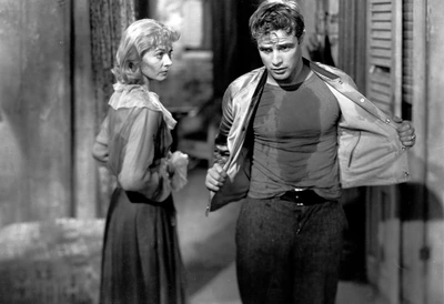 Semana del Día Internacional del Teatro  CICLO DE LAS TABLAS A LA PANTALLA  Película: UN TRANVÍA LLAMADO DESEO de Elia Kazan.  Fecha: Miércoles, marzo 29 de 2017 Lugar: Sala 218 Centro Cultural de Cal