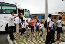 Transporte escolar especial Llano Verde