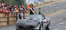 Desfile de Autos Clásicos y Antiguos