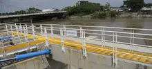 Presidente Santos visita estación de bombeo 05