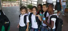 Entrega de kits escolares 