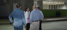 Alcalde visitó las cinco aulas especializadas de la IE Monseñor Ramón Arcila